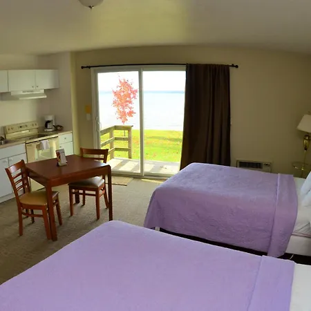 Lake View Motel & Gift Shop